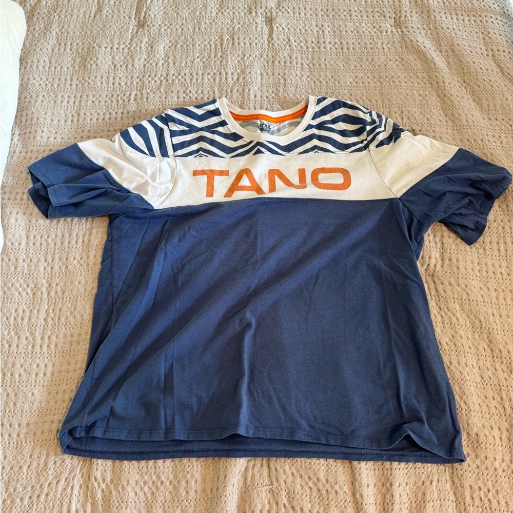 Her Universe Ahsoka Tano T-Shirt